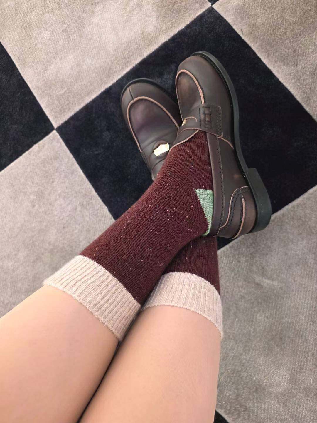 Aileen雙色羊毛短襪