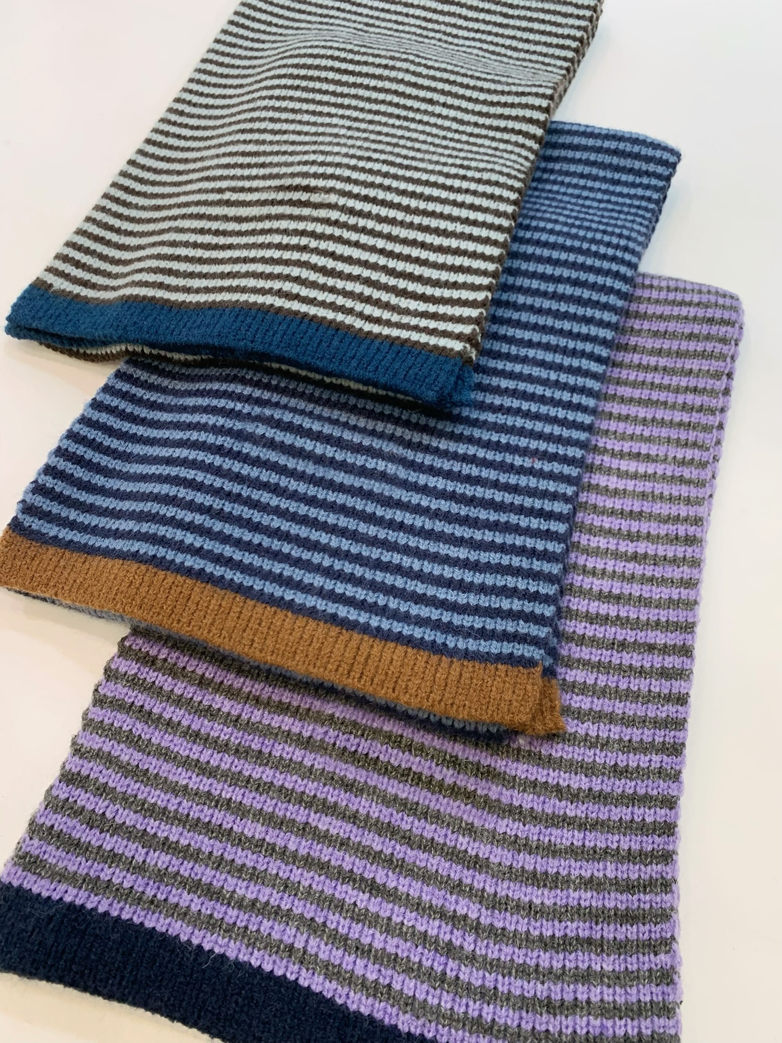 橫條紋保暖圍巾