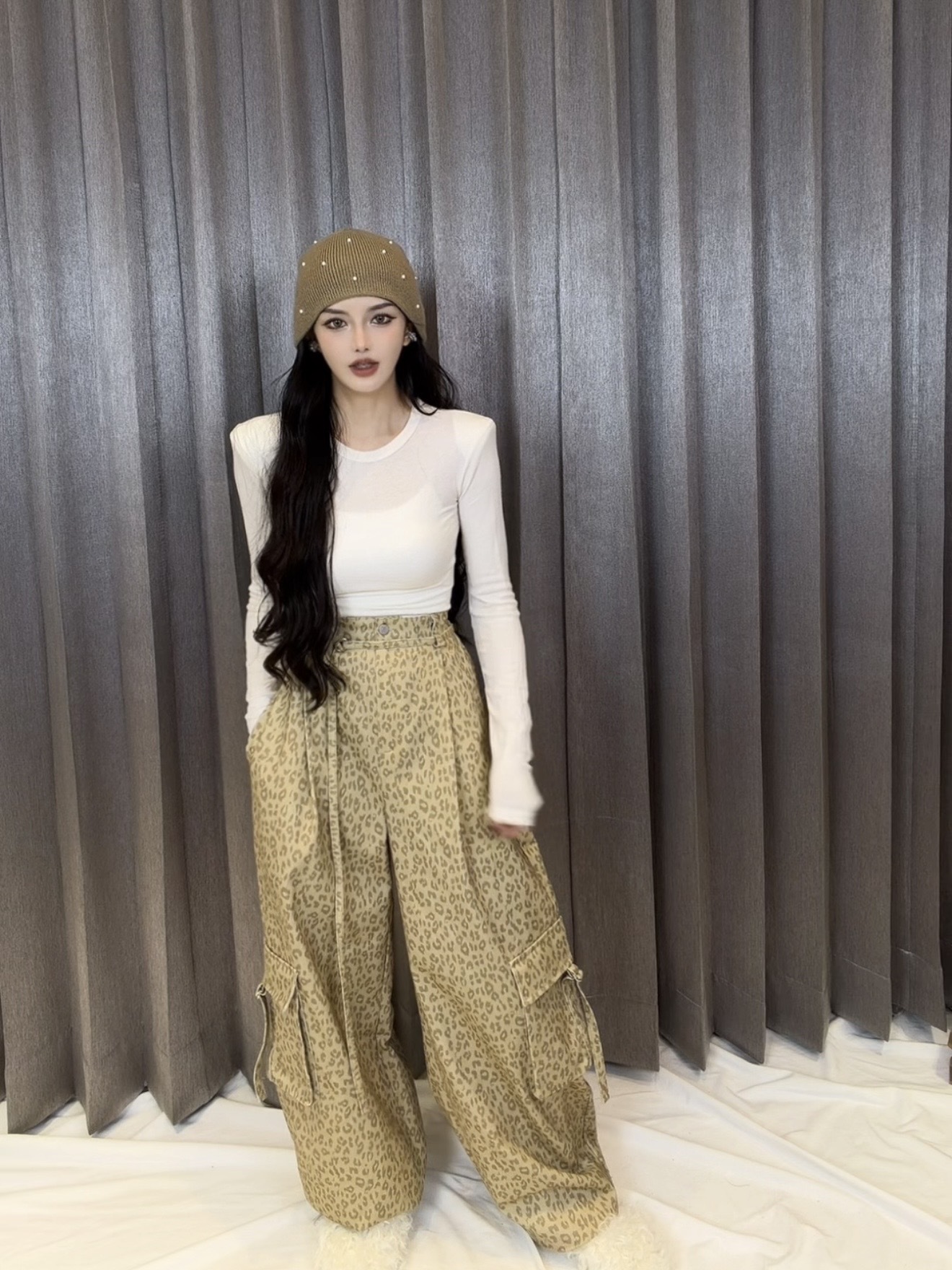 【現貨】B02 誰穿誰瘦米色豹紋褲（超推！）