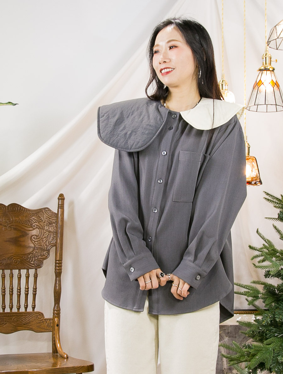 ⬇️開倉低至半價😱FINALSALE📣全開胸扣鈕．反領位 拼色夾棉風褸料．滑滑扯布料TOP 【不設退換】