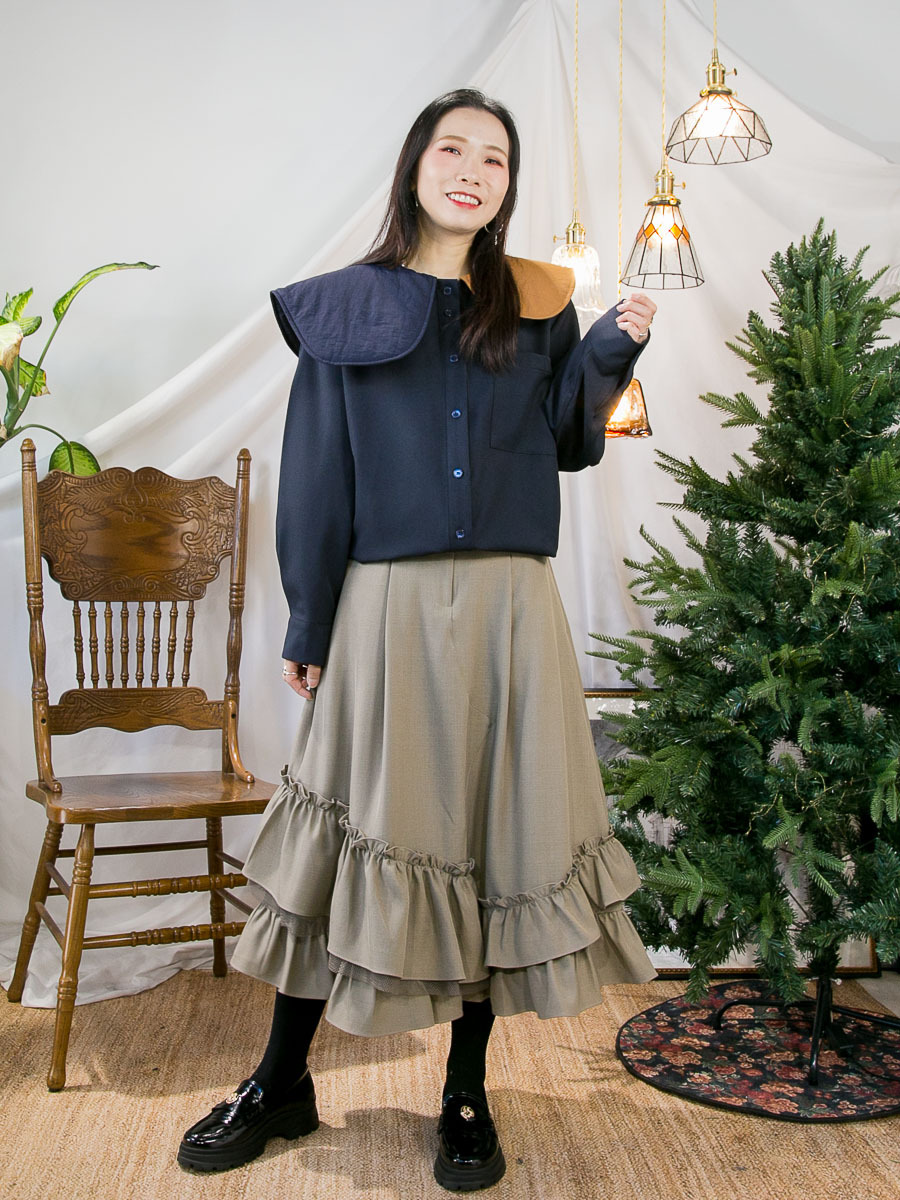 ⬇️開倉低至半價😱FINALSALE📣全開胸扣鈕．反領位 拼色夾棉風褸料．滑滑扯布料TOP 【不設退換】