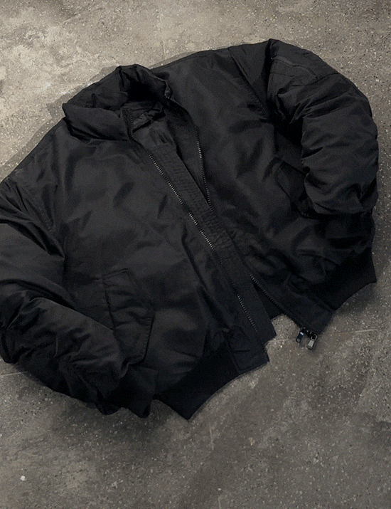 MA-1 短款羽絨夾克