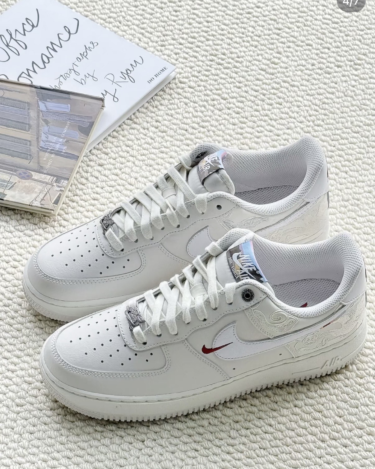 NIKE AIR FORCE 1 AF1 2026年 馬年限定 奶油白 刺繡 脫繮野馬 浮雕 男鞋 IQ1119-011 / 調貨