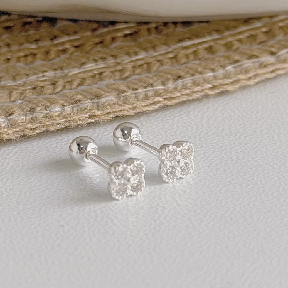 Y452滿鑽四葉草純銀鎖針