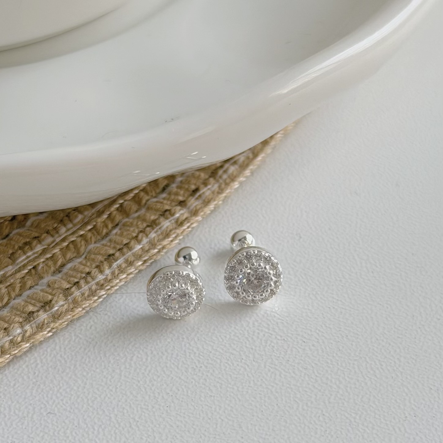 Y453滿鑽圓形純銀鎖針