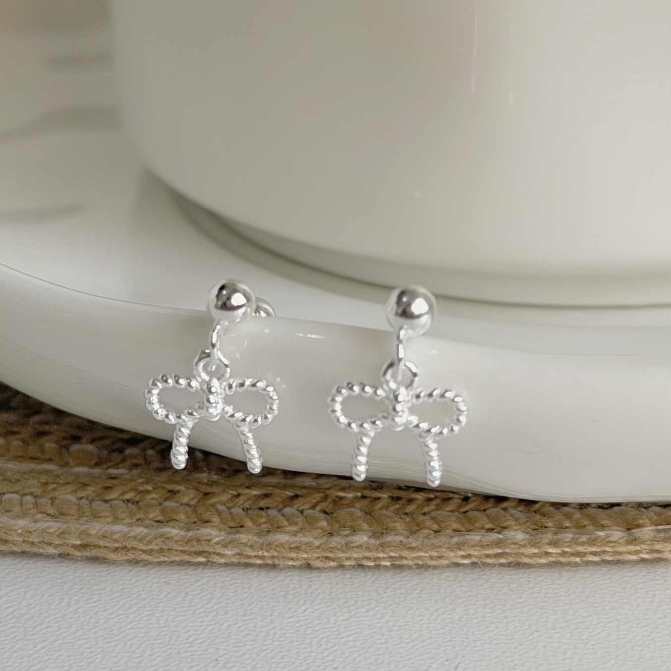 Y455麻花蝴蝶結垂吊純銀鎖針