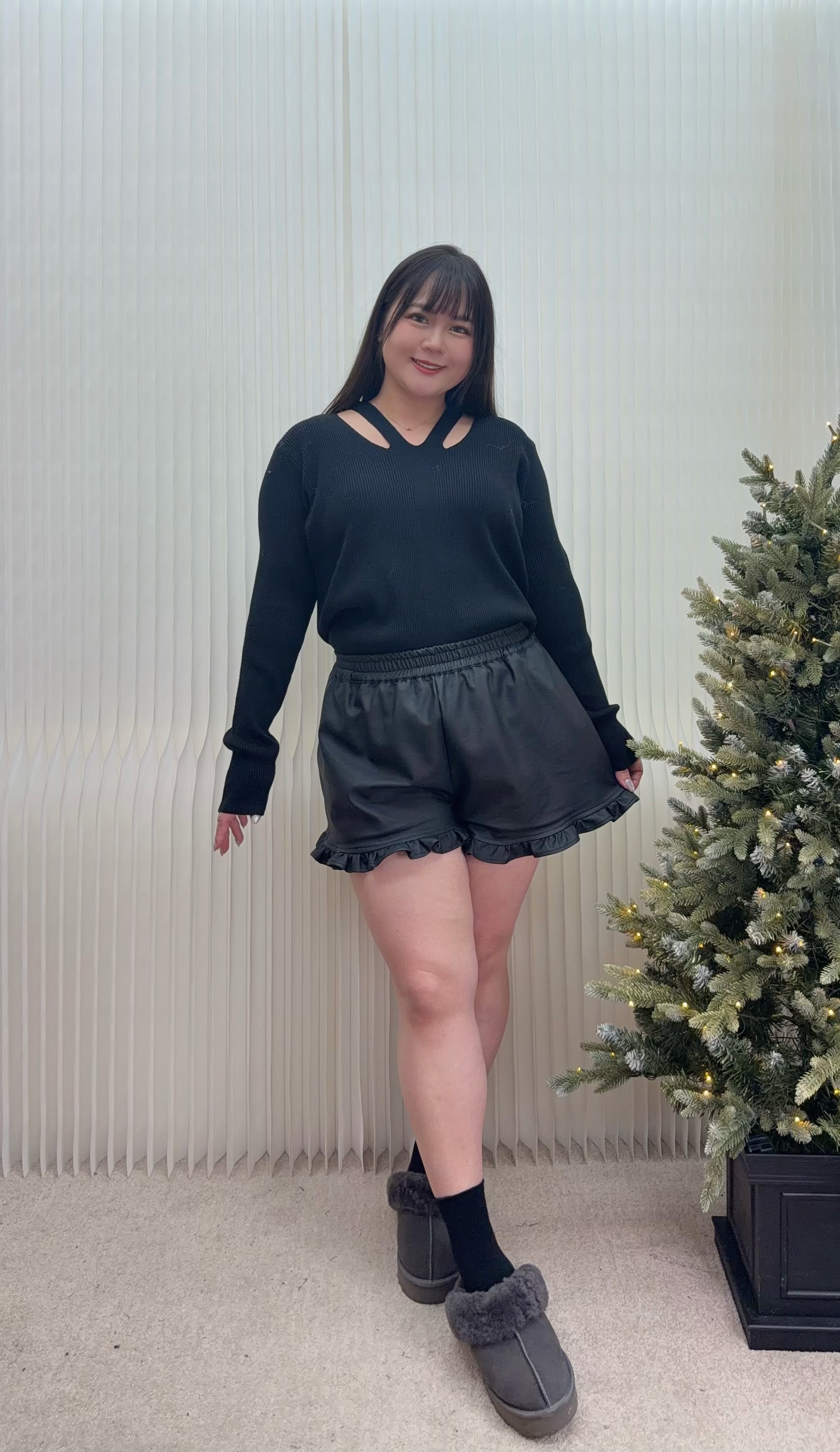 26.雙挖肩針織上衣