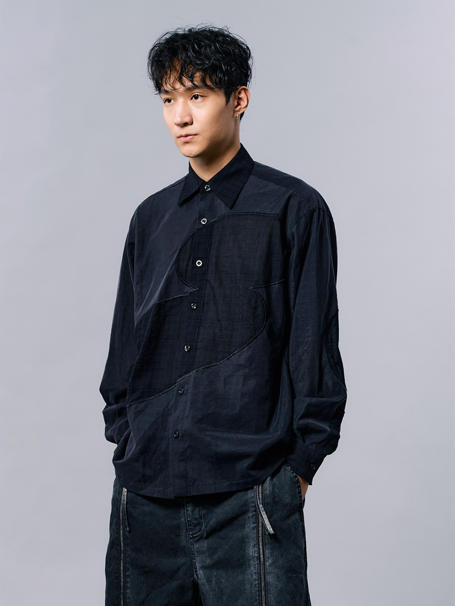 LOOSE FIT LONG-SLEEVES “COVERD” SHIRT
