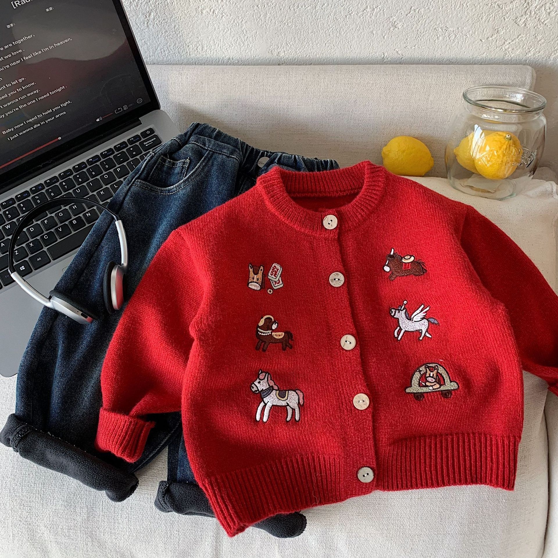 刺繡小馬針織外套