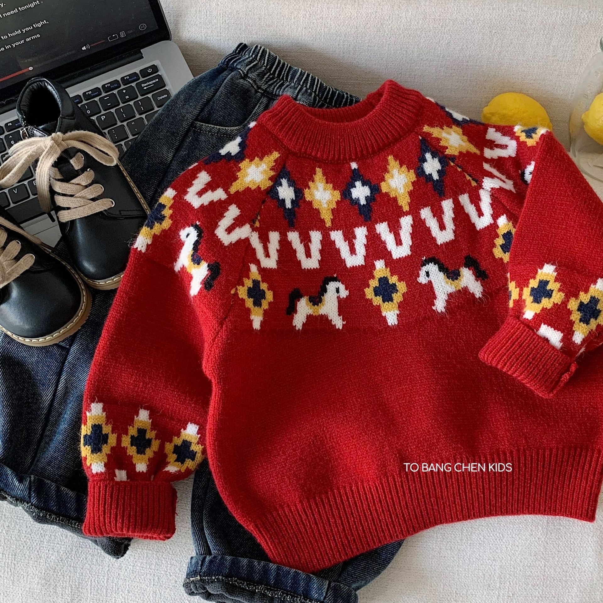 旋轉木馬針織上衣