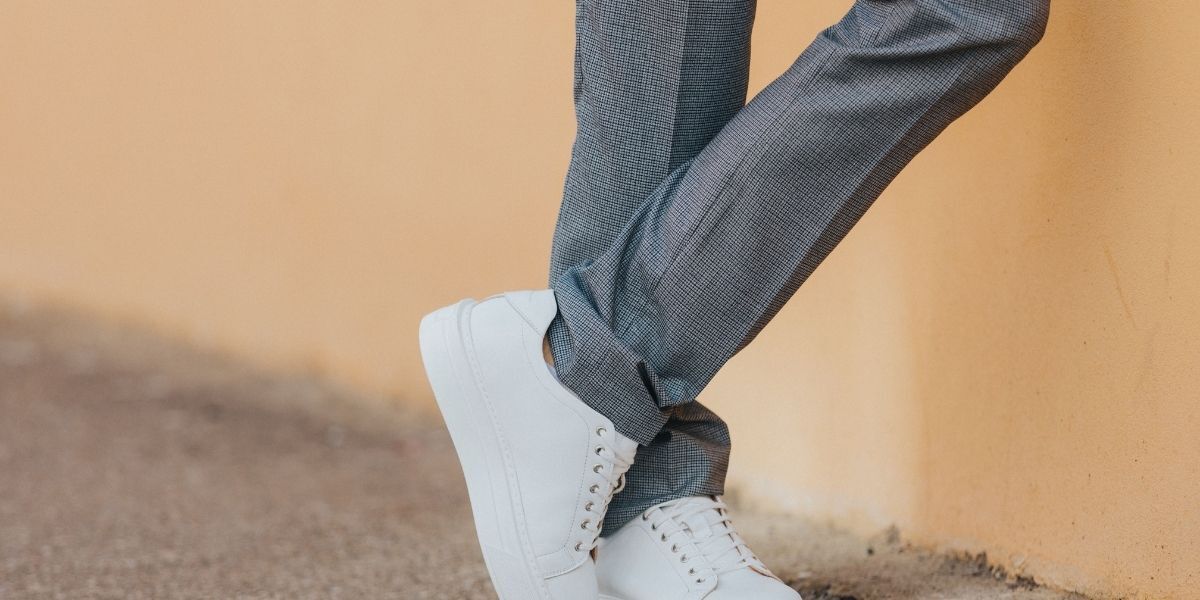 西裝褲穿搭攻略|從版型、風格與配件推薦,讓你每天都紳士有型!