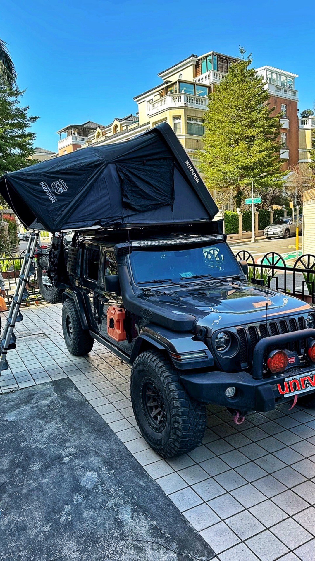 iKamper Skycamp 3.0 車頂帳 Jeep Rubicon