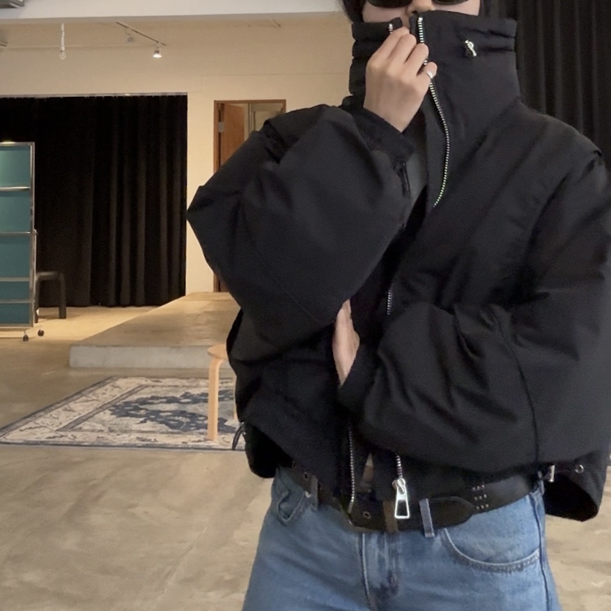 D01鴨絨100立領拉鍊細節抽繩外(黑)