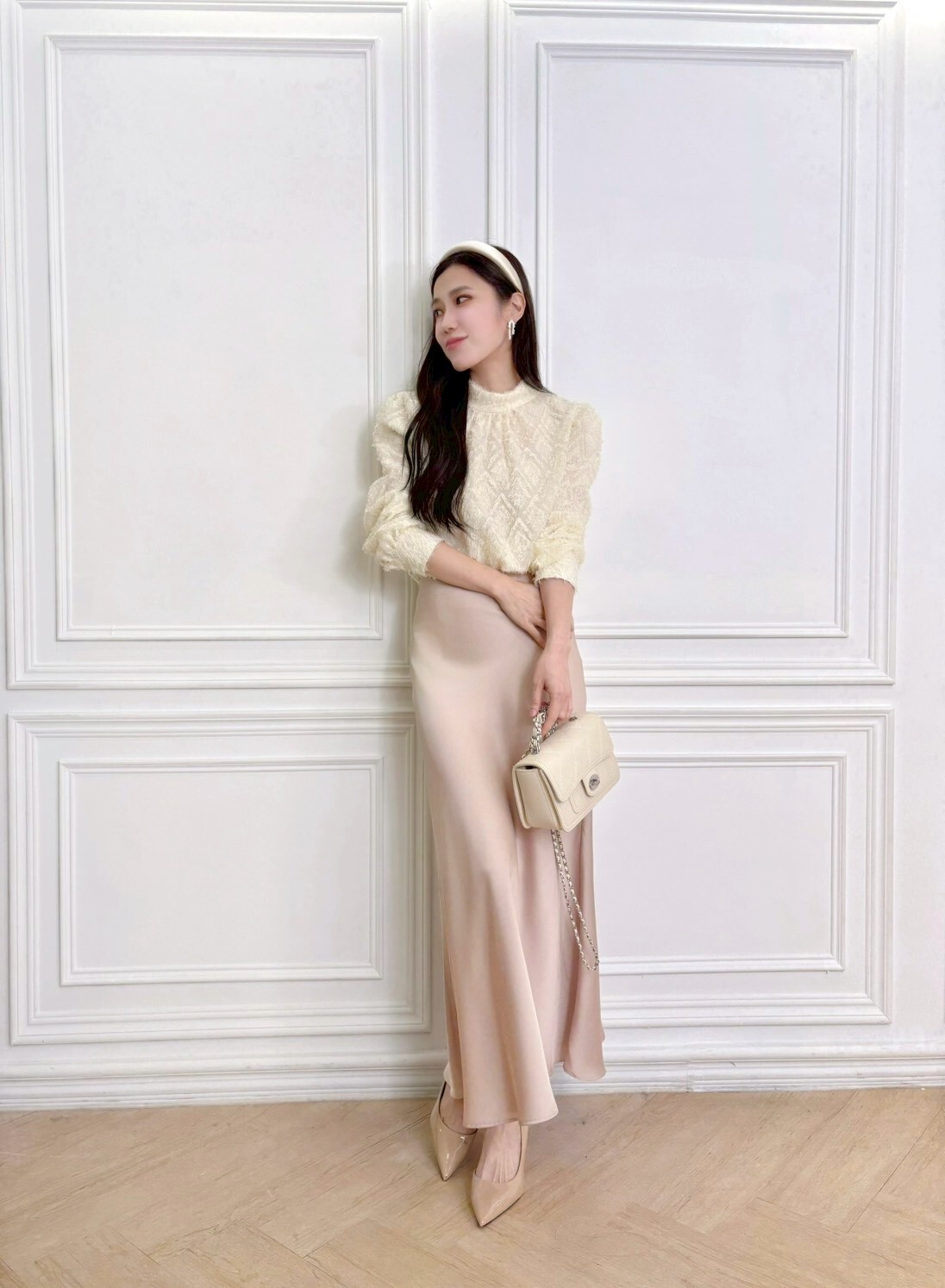 立領菱形羽毛感上衣