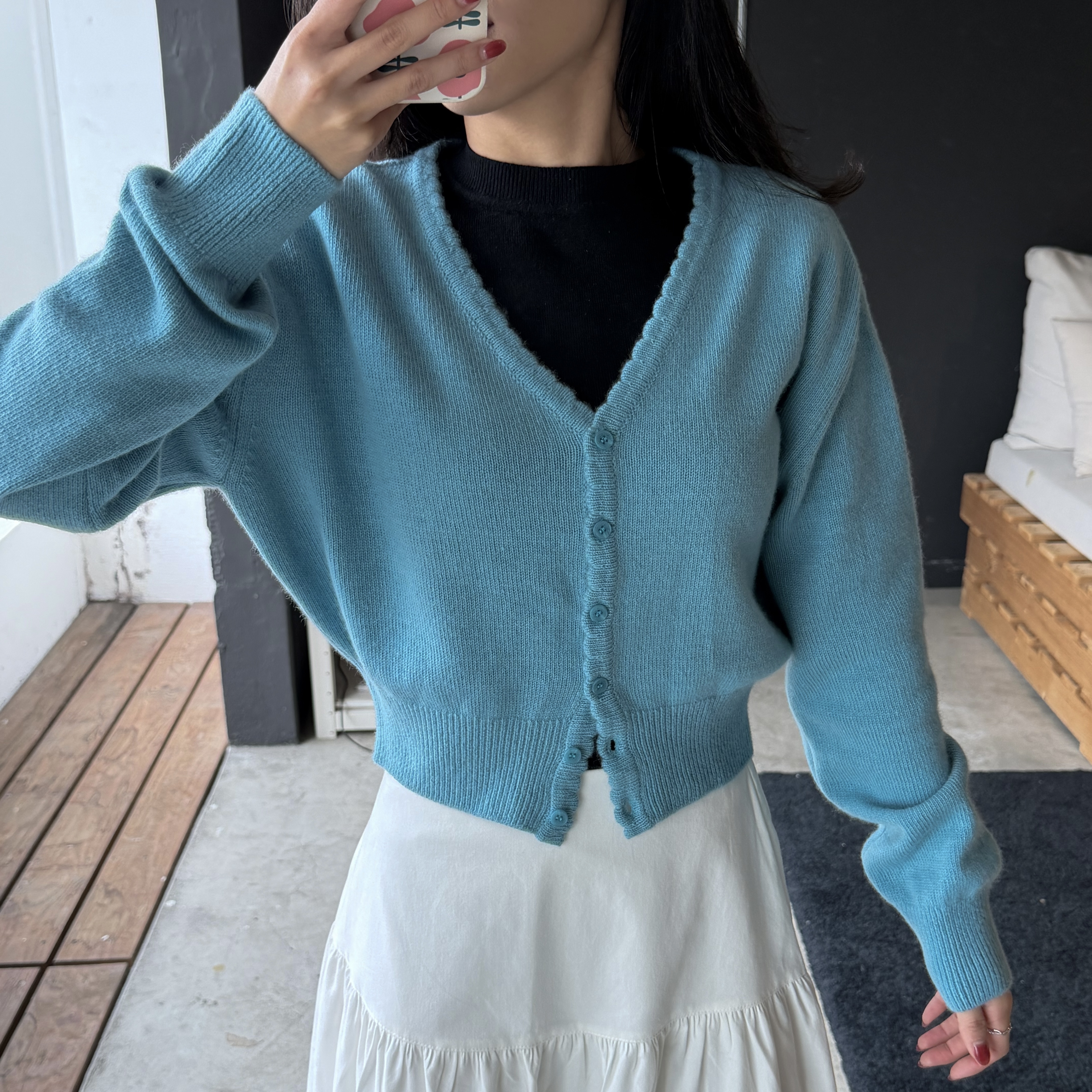 D09高級毛料V領短版針織外(藍)