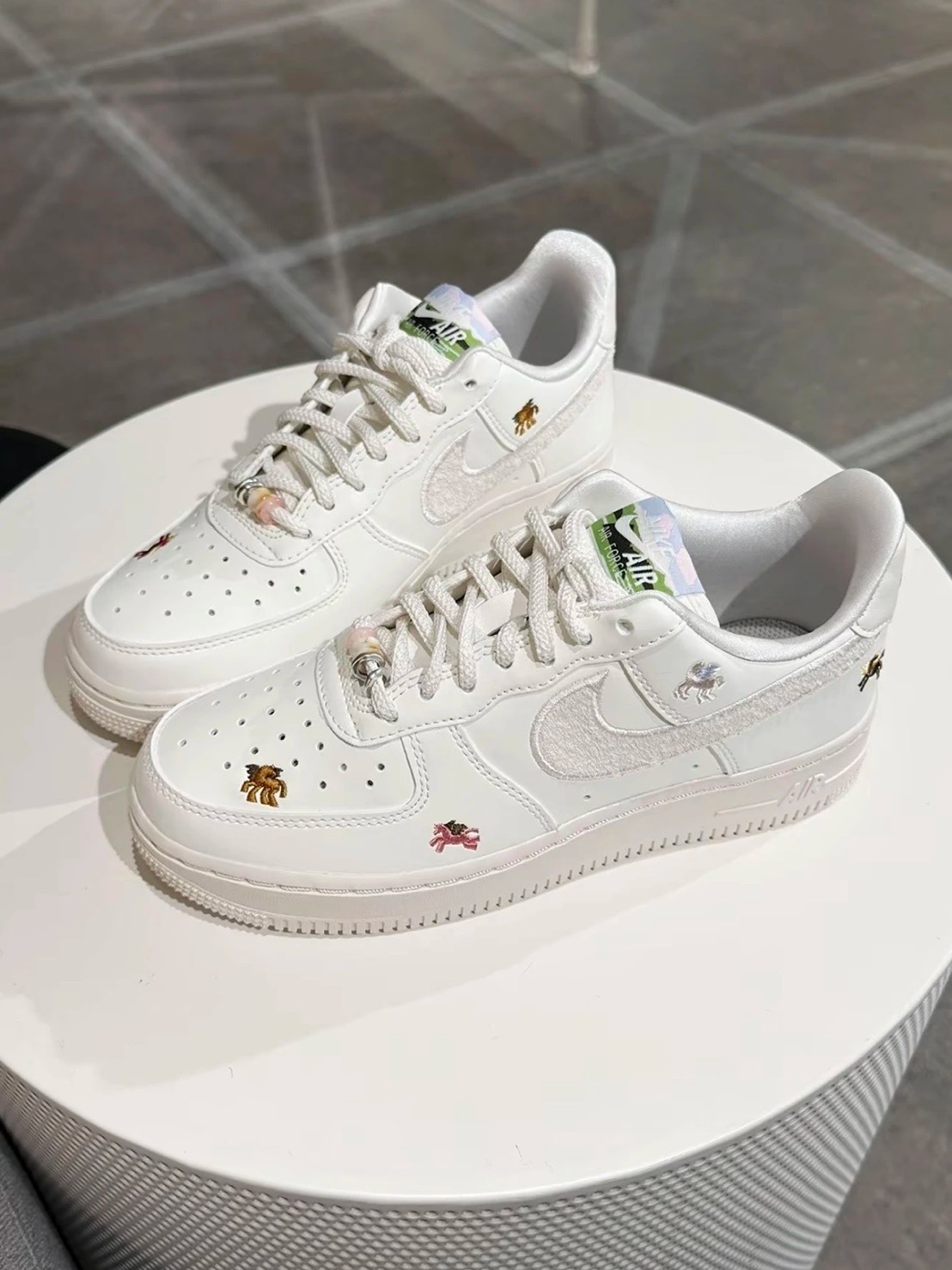 NIKE AIR FORCE 馬年限定 飛馬刺繡