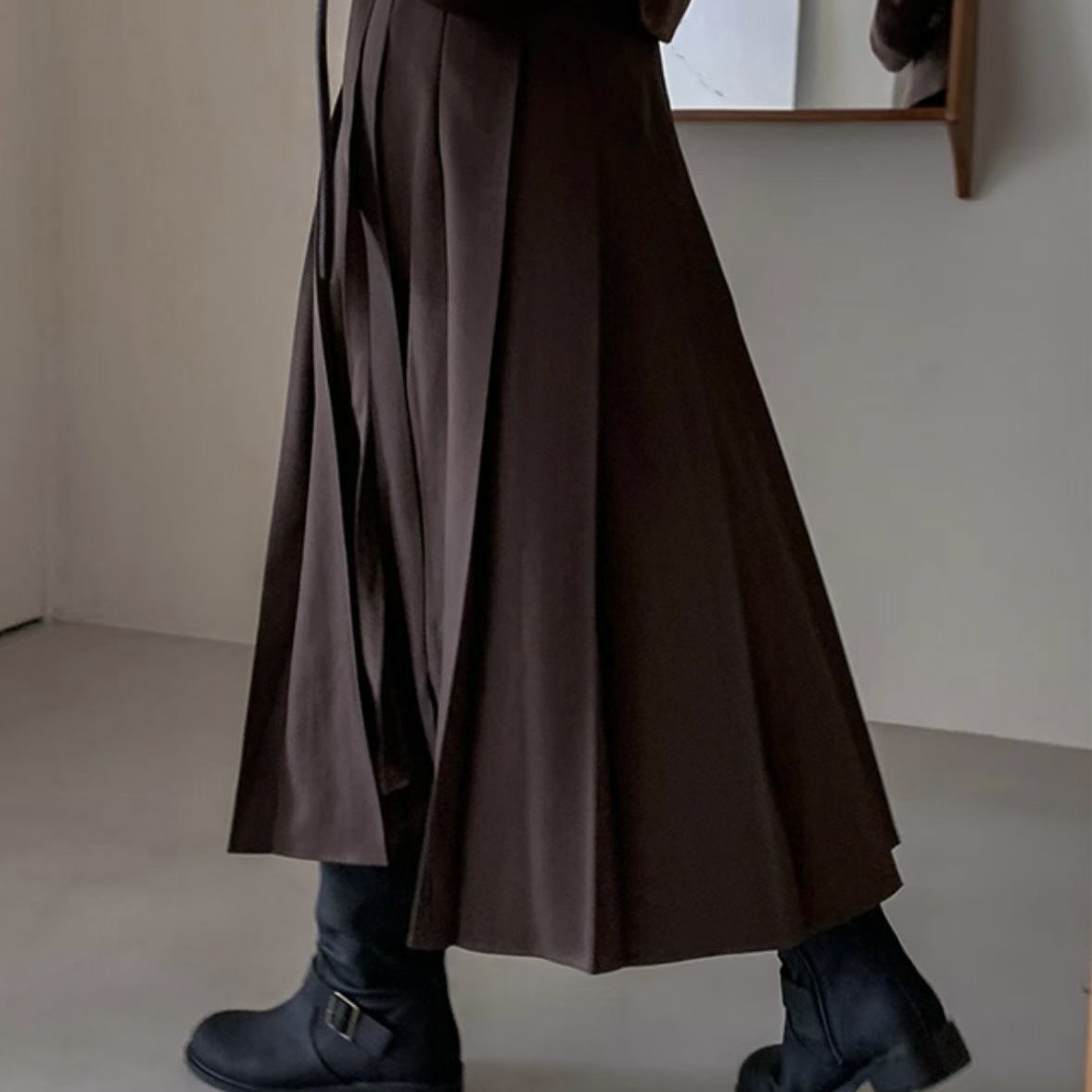 D18腰帶百褶中長裙(咖S/M)