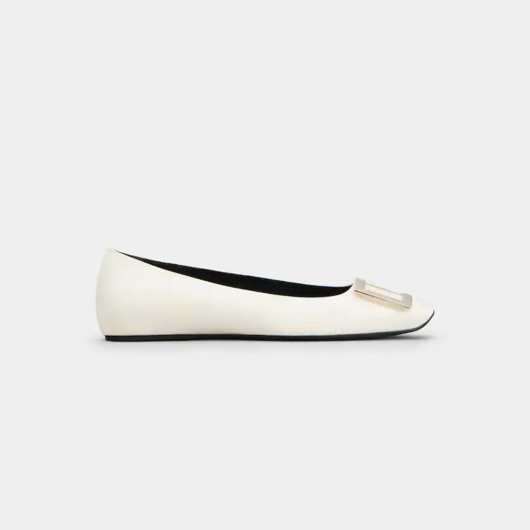 1FF0101-096 ROGER VIVIER Trompette Ballerinas In Patent Leather Off White (SS26) #RVW40415280D1PC019 (S-EU-E)