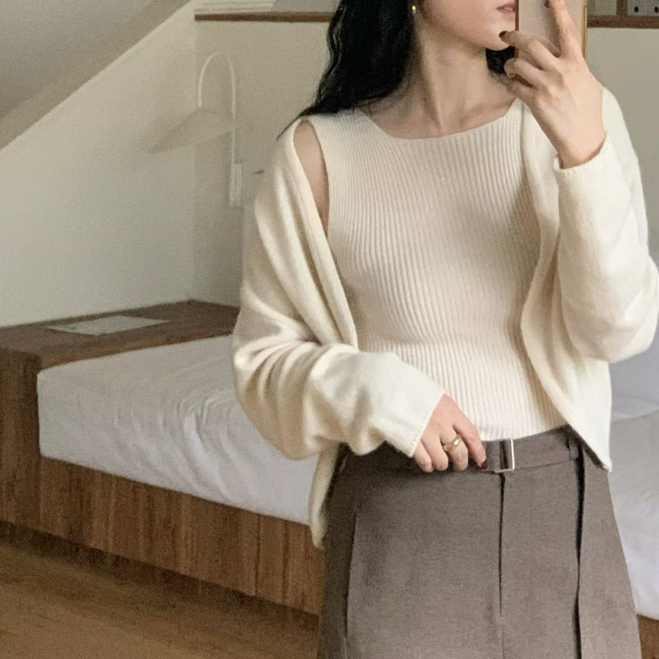 D35Cashmere兩件式羊毛針織衣(白)