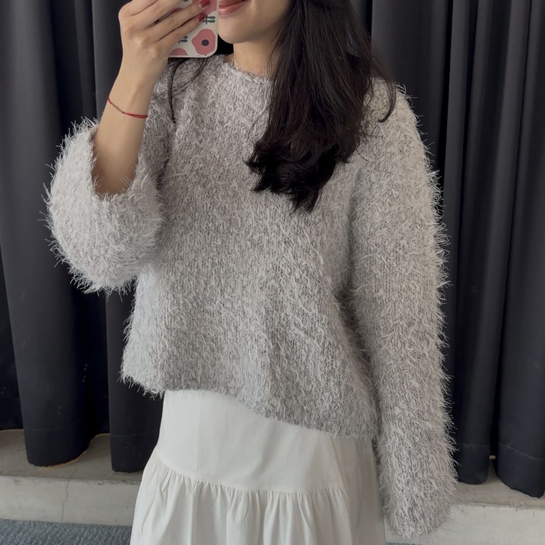 D32冬日毛毛針織衣(灰)