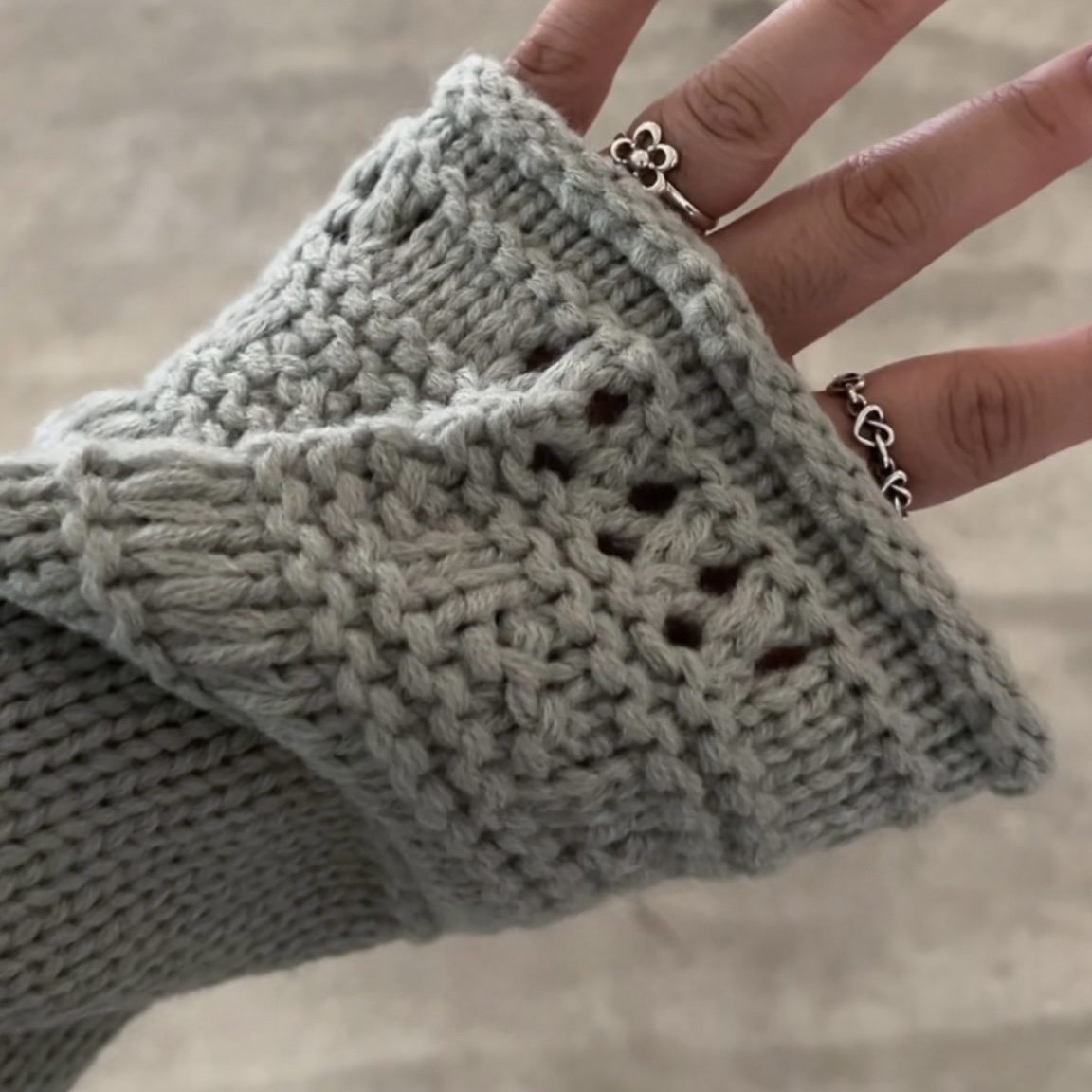 D31雙側開衩針織衣(綠)