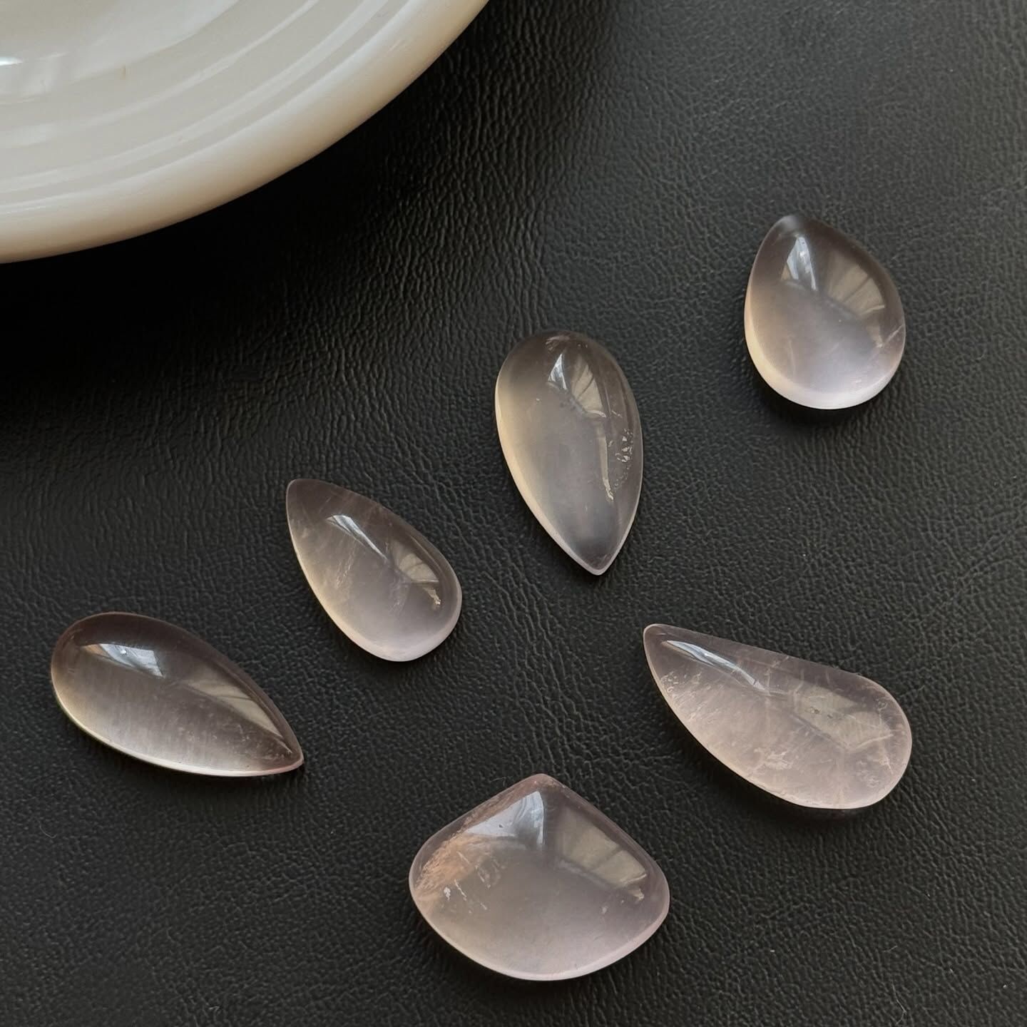 [原石] 星光粉晶 水晶蛋面