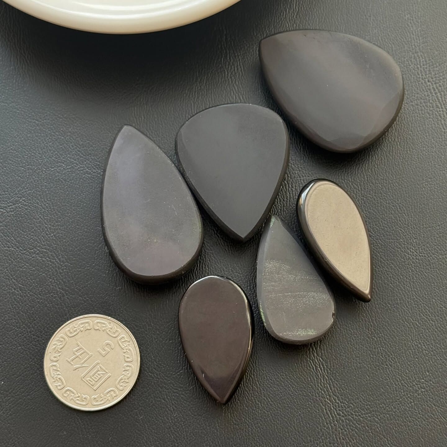 [原石] 彩虹黑曜石 水晶蛋面 水晶墜面