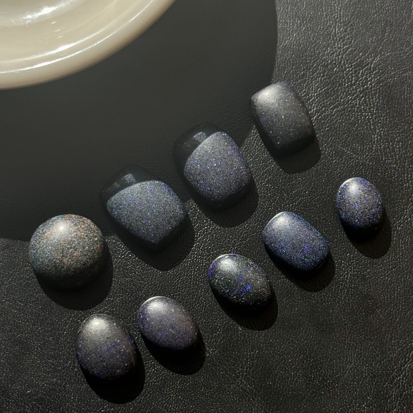 [原石] 澳洲鐵蛋白石 水晶蛋面