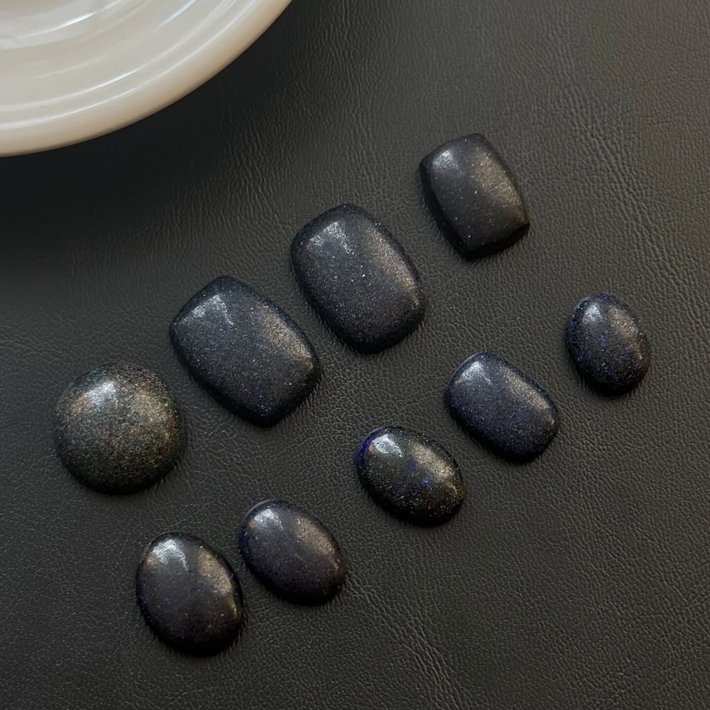 [原石] 澳洲鐵蛋白石 水晶蛋面