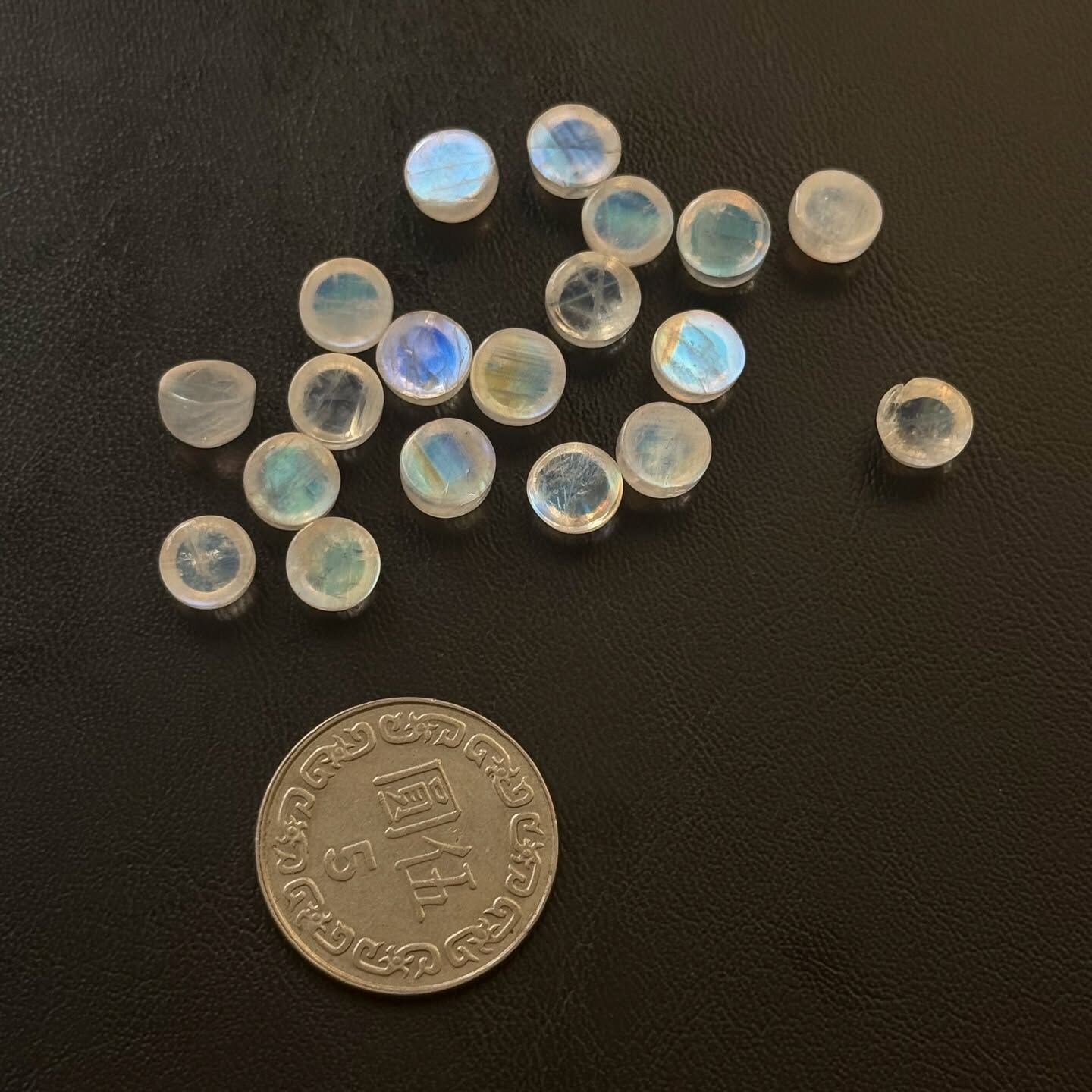 [原石] 月光石 水晶裸石蛋面