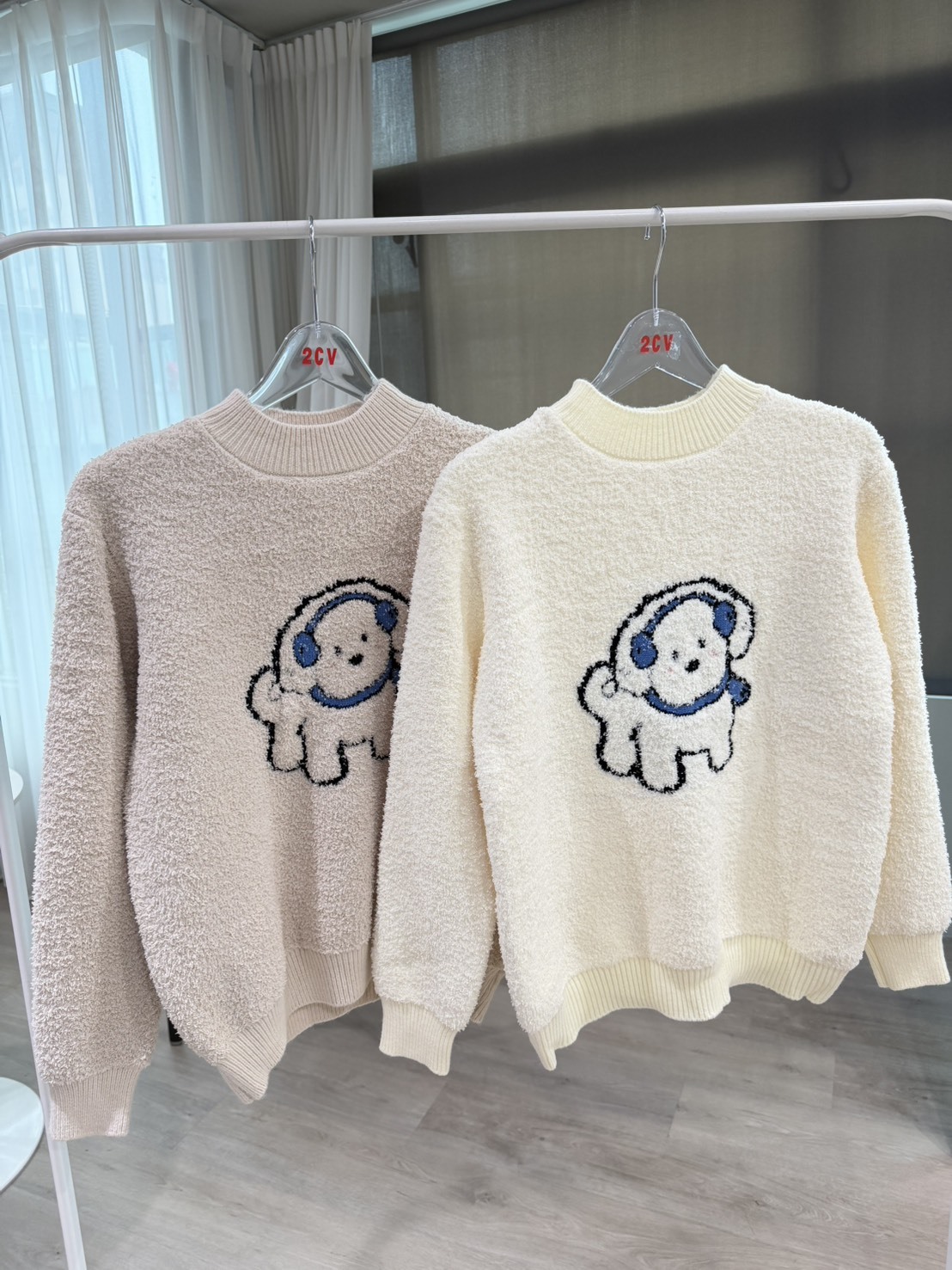 B8186-狗狗耳機毛呢上衣