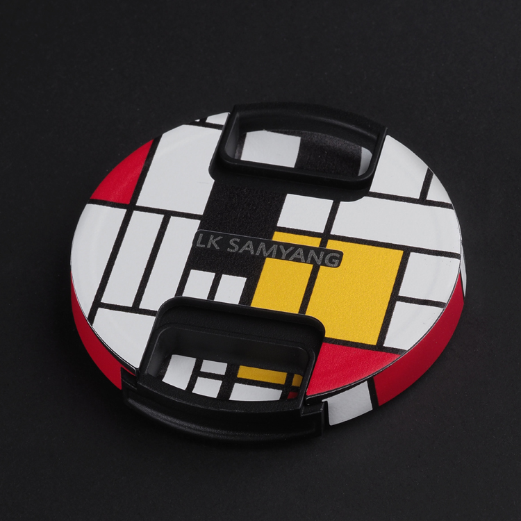 專機專屬鏡頭蓋貼膜，LIFE+GUARD 設計風格