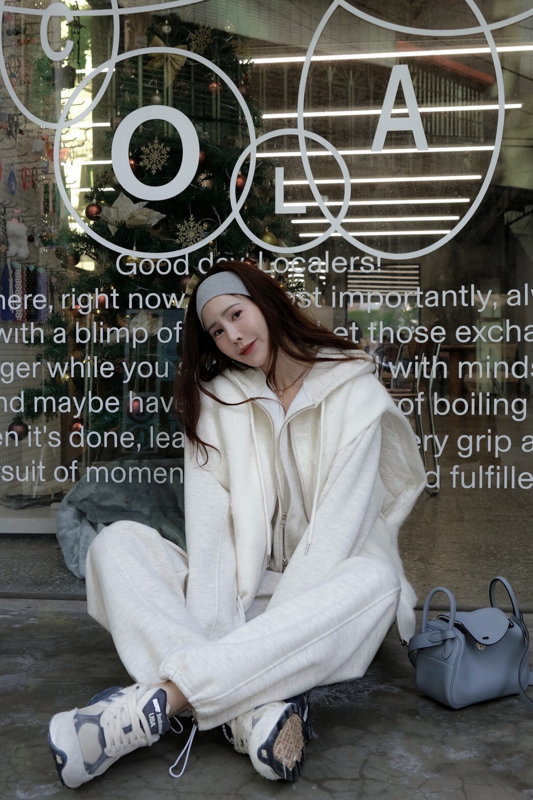 #AD89俐落車線休閒帽外套(燕麥/黑)