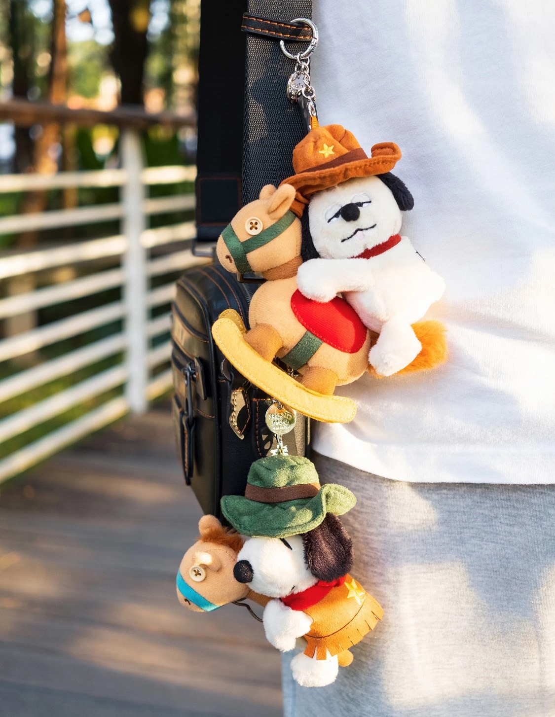 馬年限定 SNOOPY PEANUTS OLAF 馬年限定 吊飾 兩款