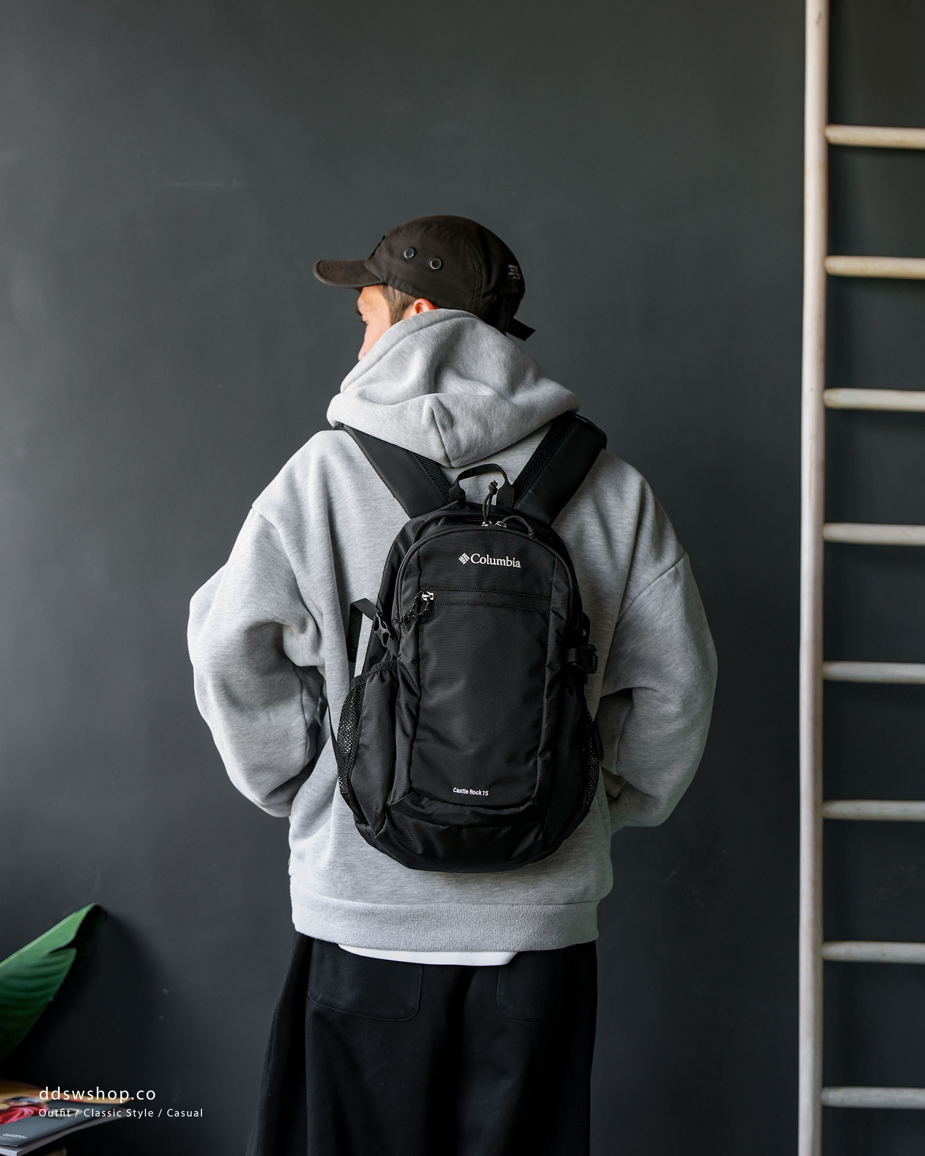 "現貨" COLUMBIA 哥倫比亞 Castle Rock 15L 刺繡LOGO 後背包