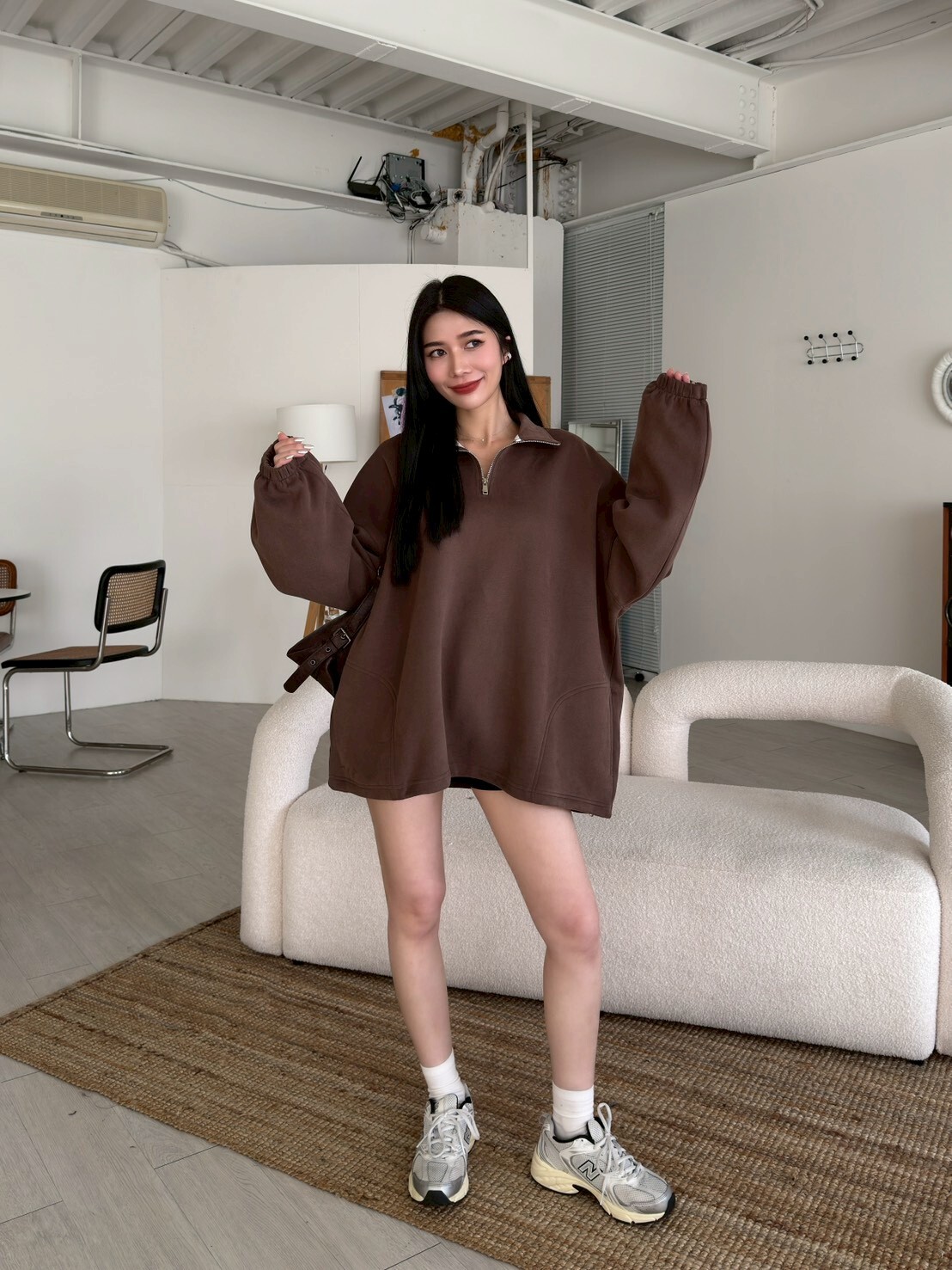 半拉鍊慵懶大學T