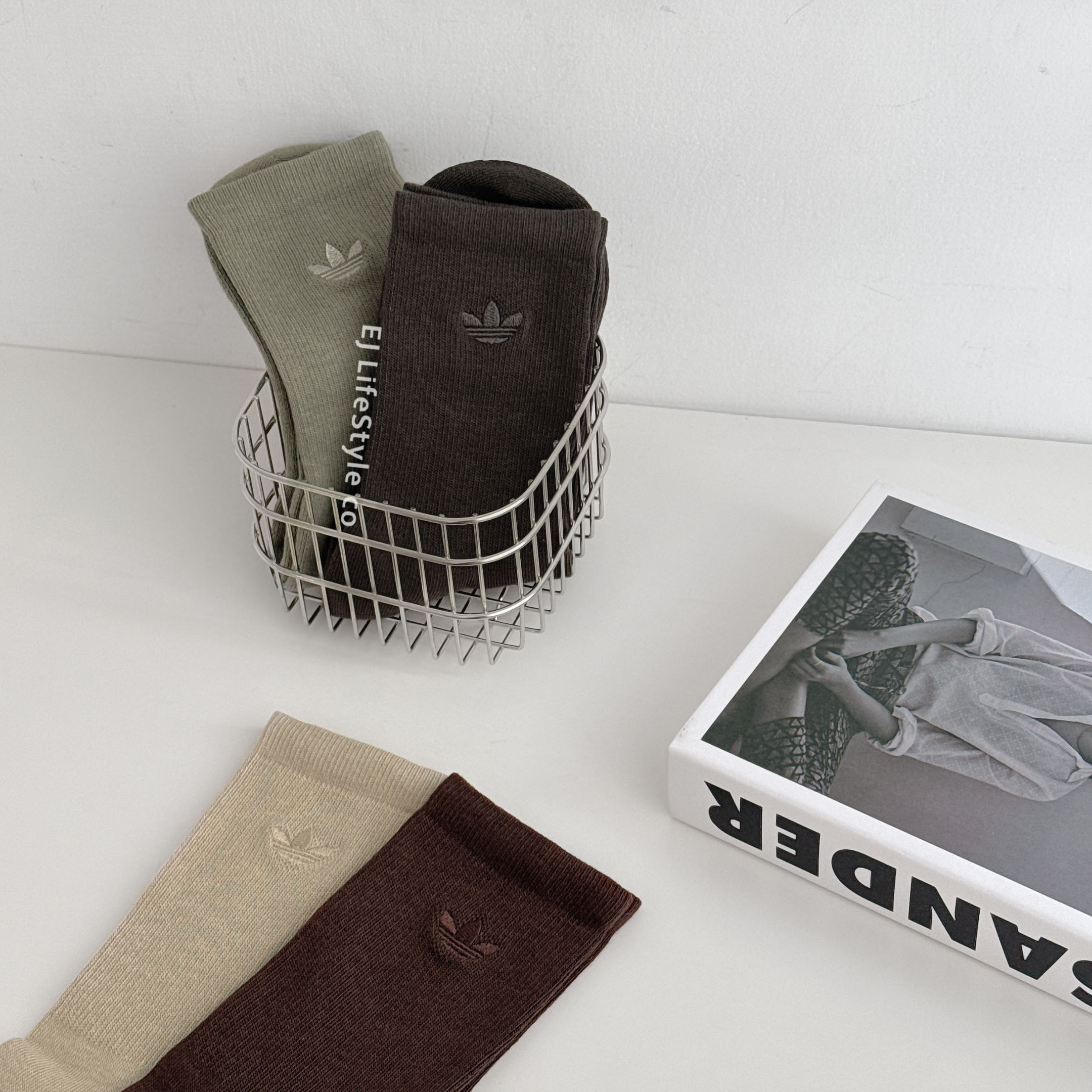 ADIDAS 秋冬 低飽和色系 中筒襪 襪子 燕麥 摩卡棕 鼠尾草綠 炭灰 一組二入  JV6043  JV6045 / 現貨