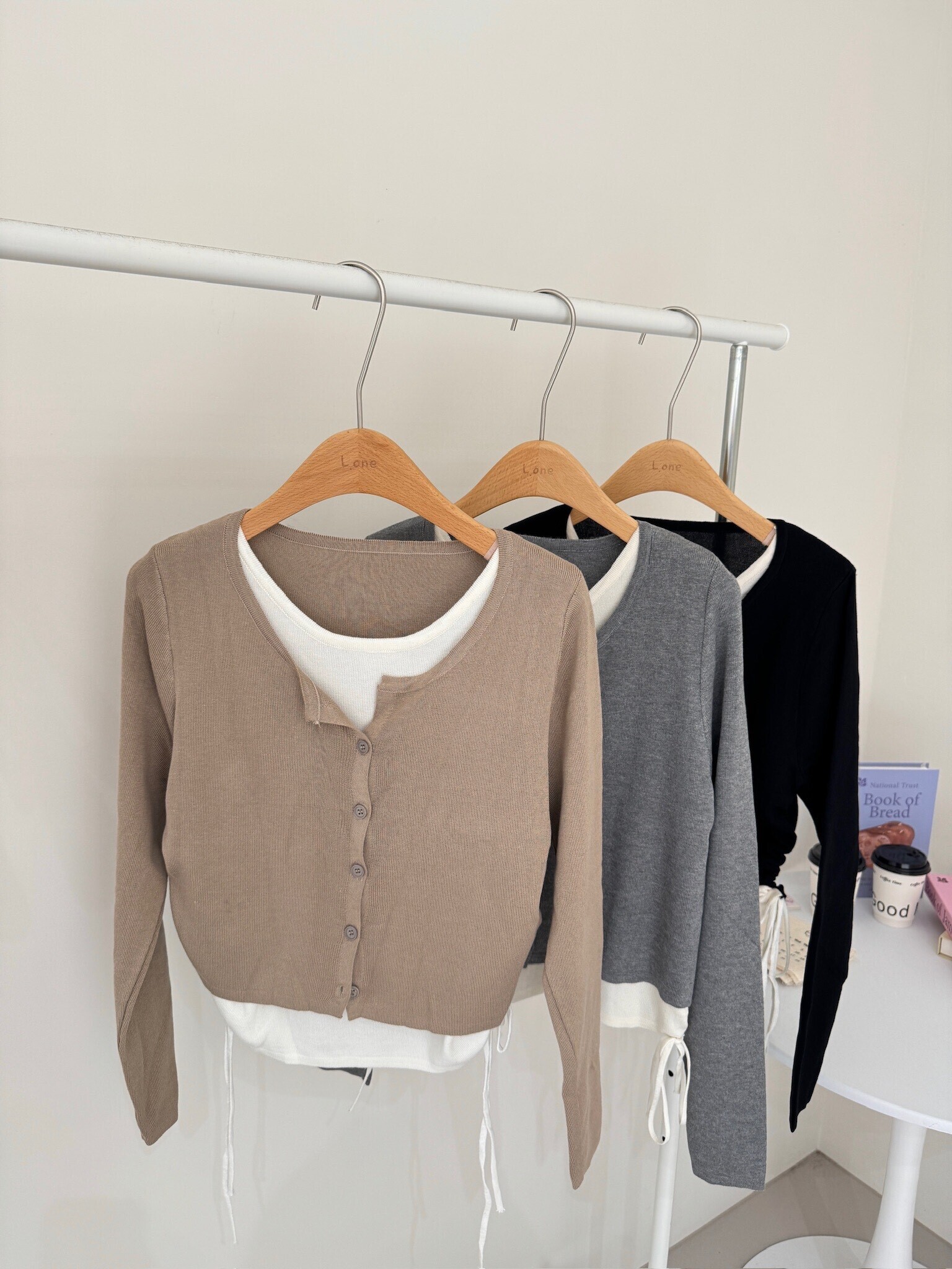 排釦假兩件針織上衣