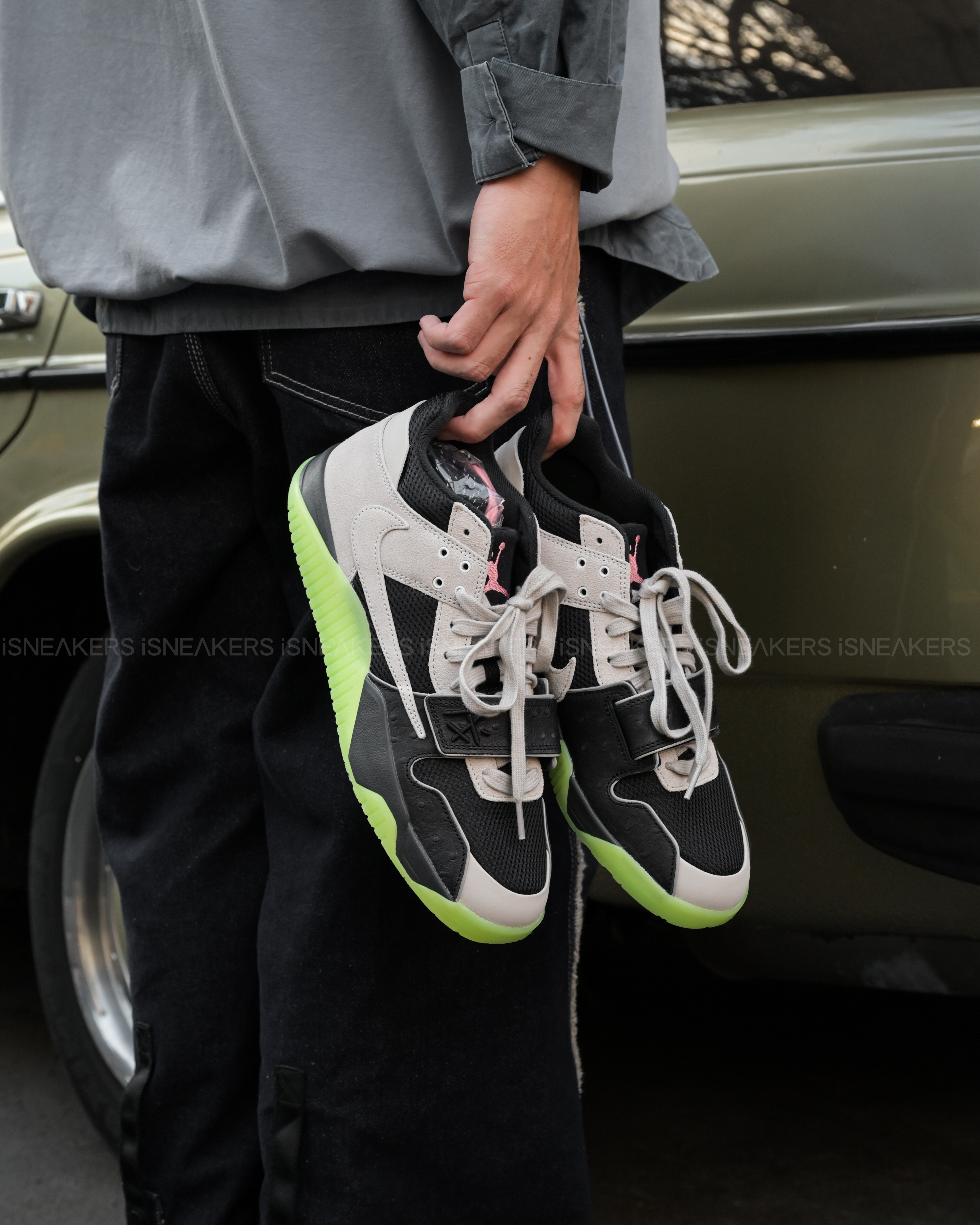 iSNEAKERS｜Chase B x Travis Scott x Jordan Jumpman Jack "CJ1 T-Rexx" 黑綠倒鉤 IH7971-001