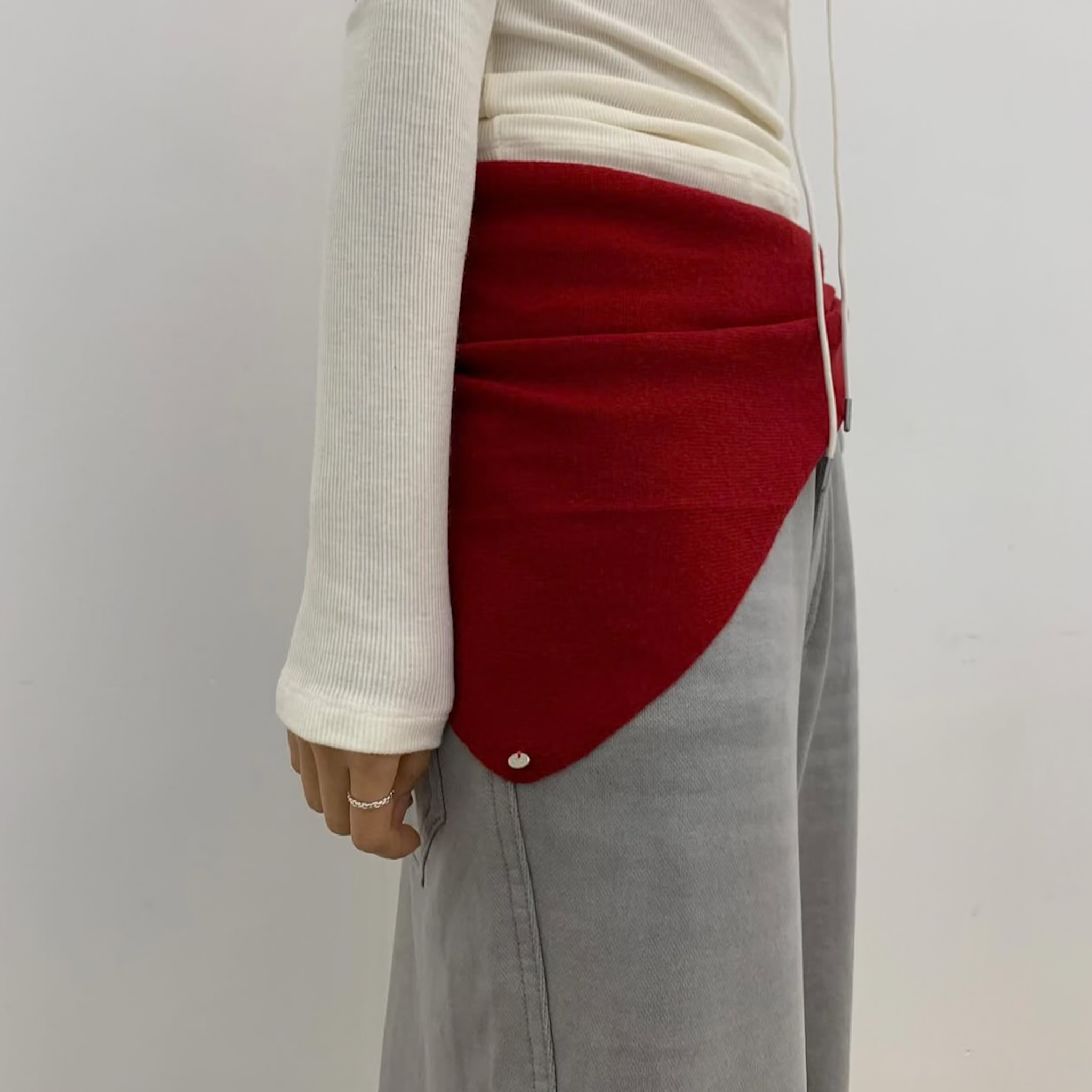 D41穿搭加分紅色披肩(無折扣)