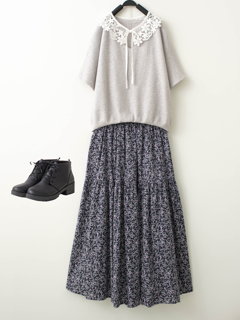 V領棉柔針織上衣碎花細褶棉質長裙組合