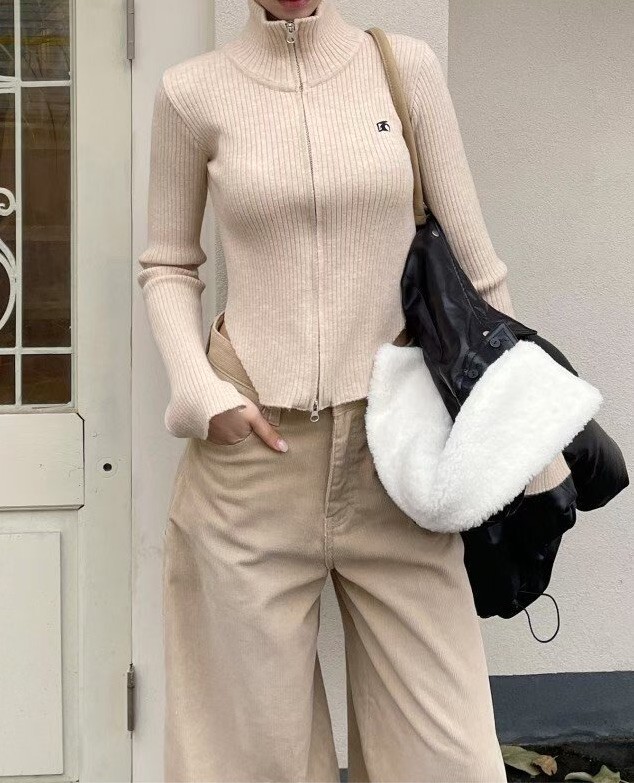 下弧形拉鍊立領羊毛外