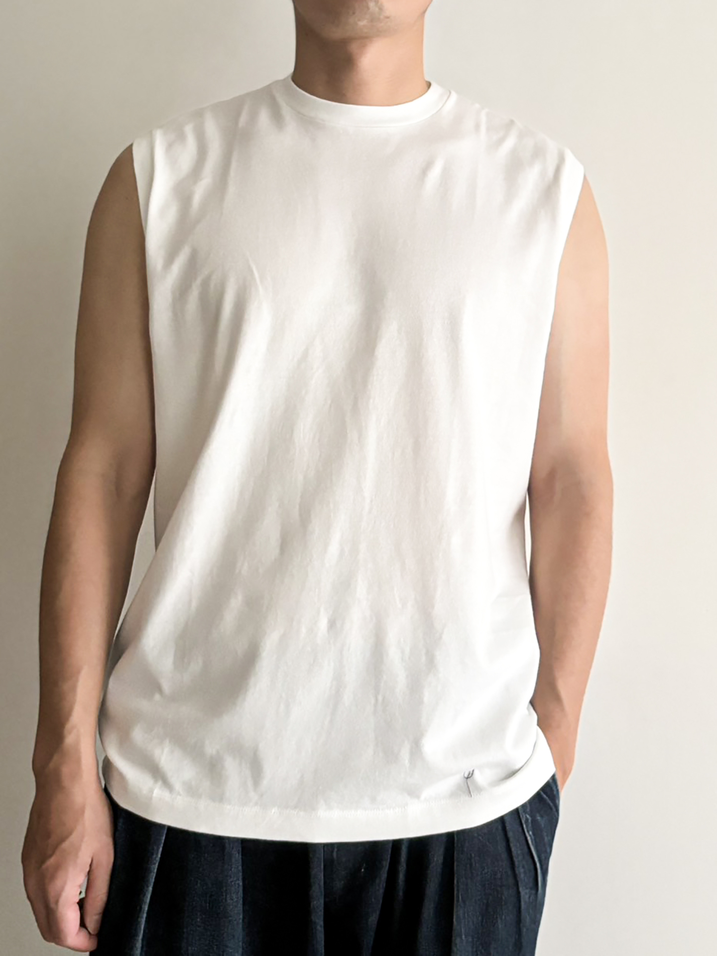 AWASA 2-Pack Sleeveless T-Shirts White/Black (2 Pack)