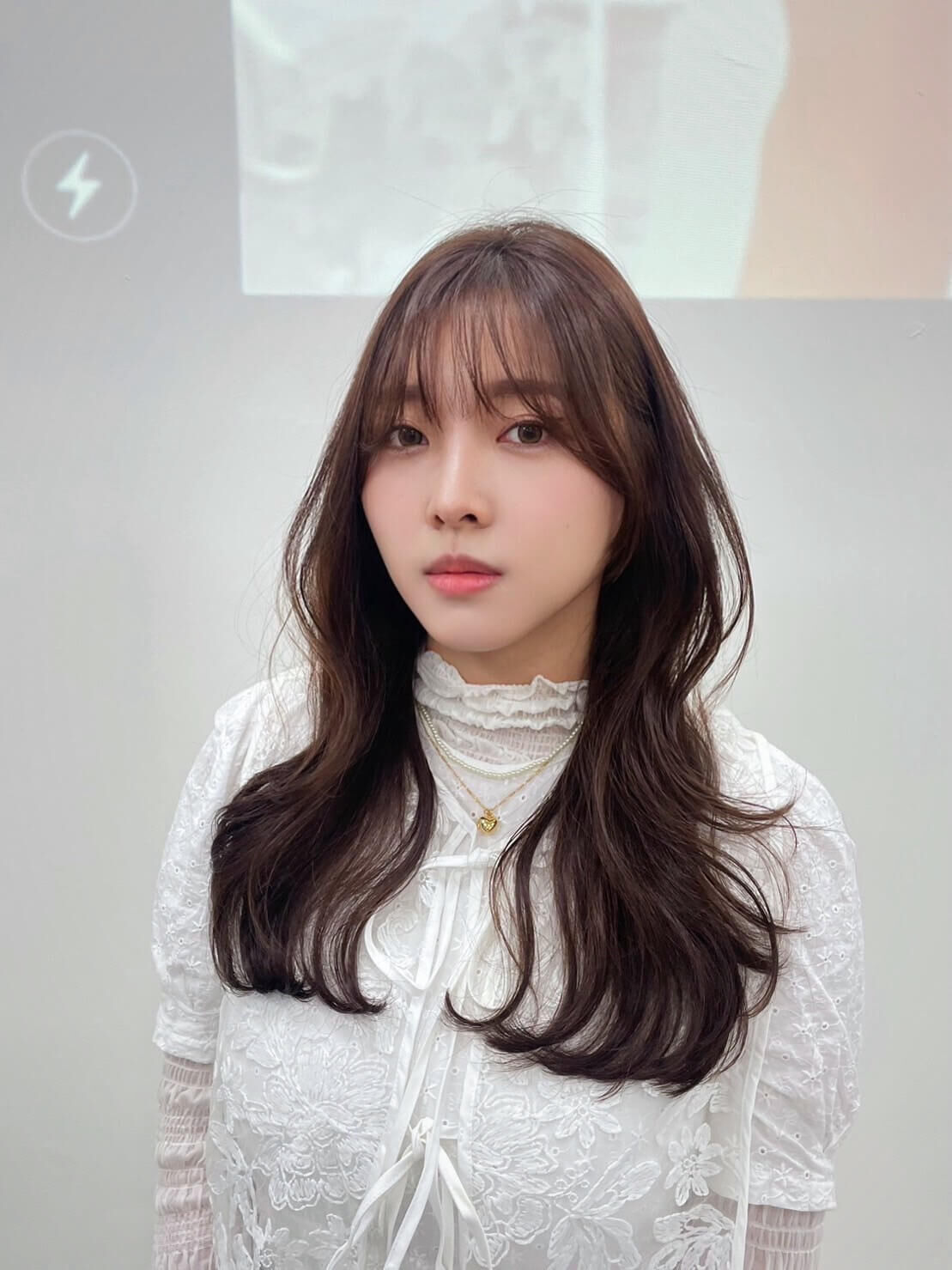 替代文字:不用整理的燙髮女生髮型:長髮氣墊燙