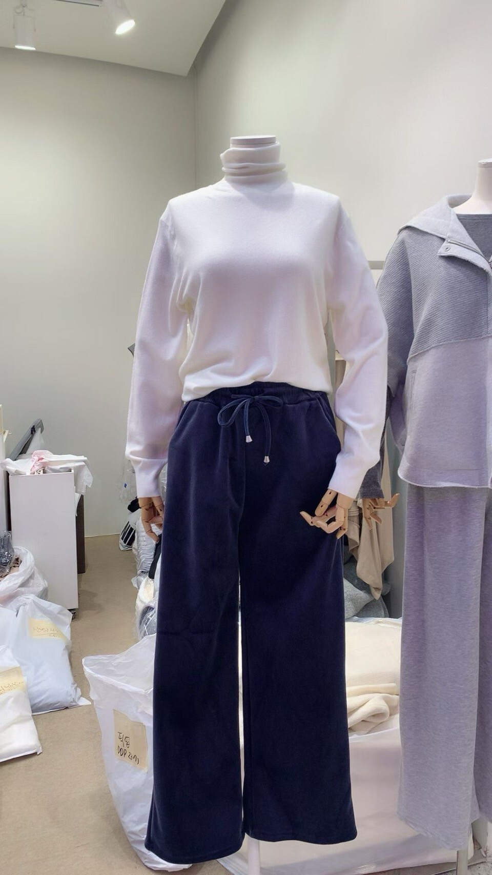 鬆緊腰綁帶內刷毛溫暖休閒長褲-F / 3色