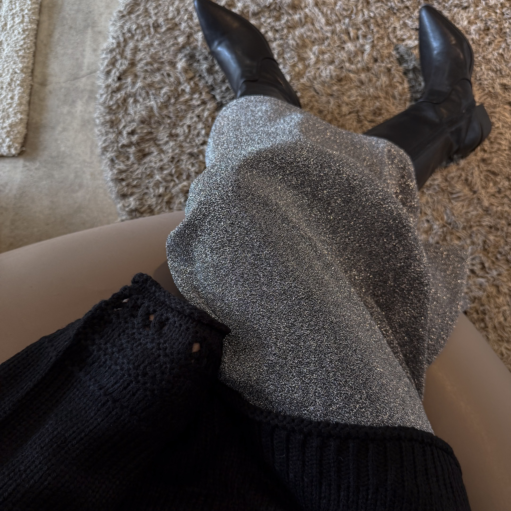 D42全場焦點銀灰細閃裙