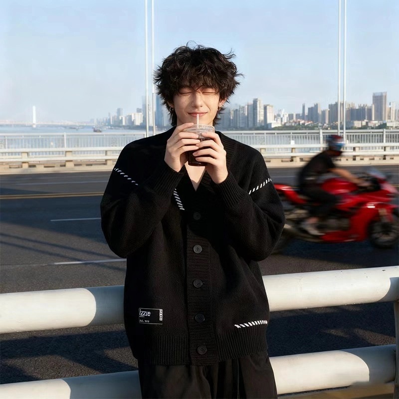 代購-izzue 香港i.t旗下 美式復古 老錢風 撞線紐扣 寬鬆 鬆弛慵懶感 針織開衫 外套 男女同款
