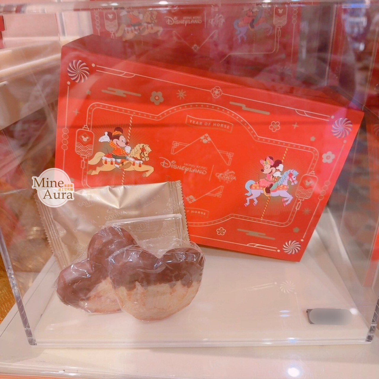 2026 新春限定 米奇 Mickey 與好友們 x GODIVA 聯名 愛心造型 巧克力 禮盒 -香港迪士尼樂園