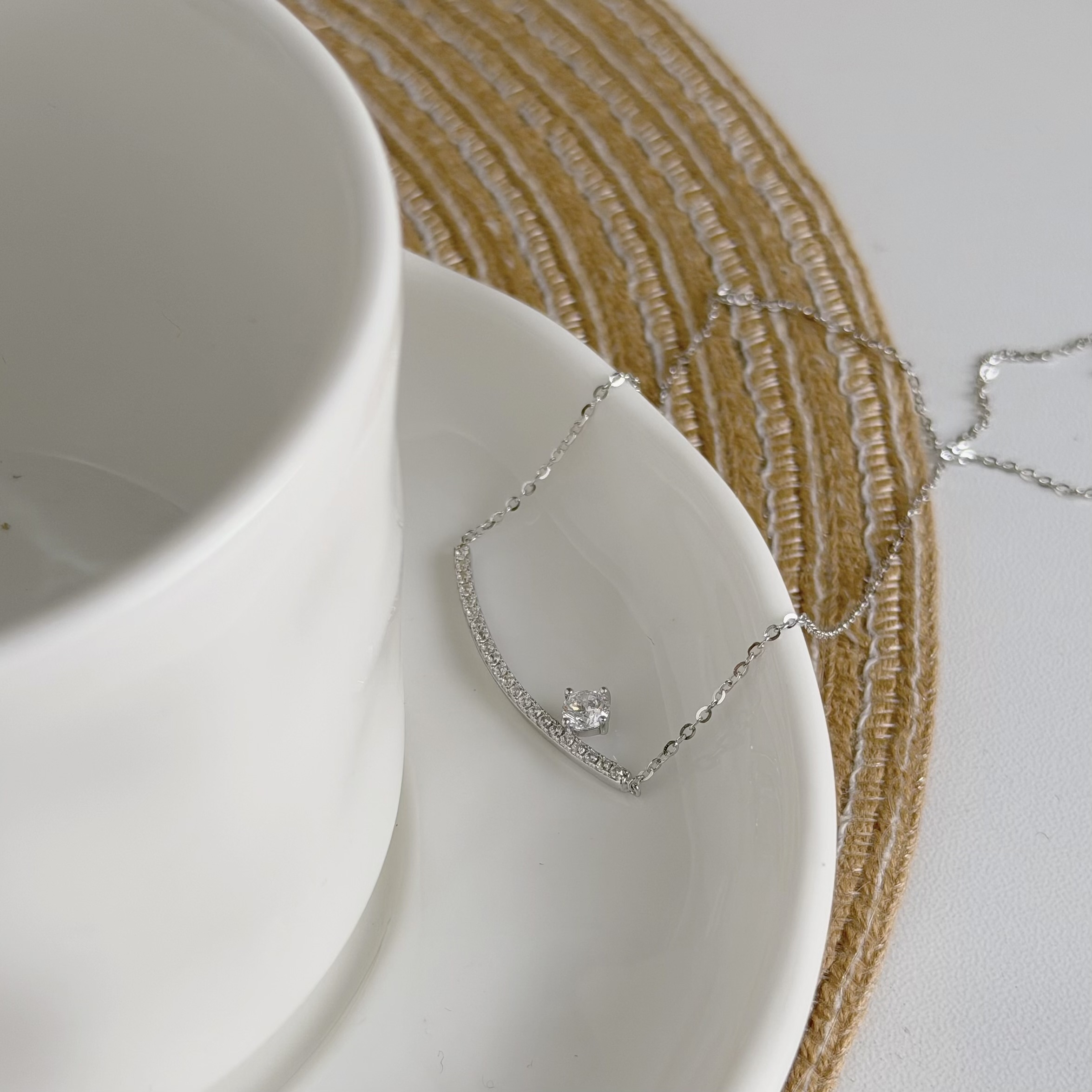 Y337【輕奢】排鑽微笑純銀鎖骨鍊