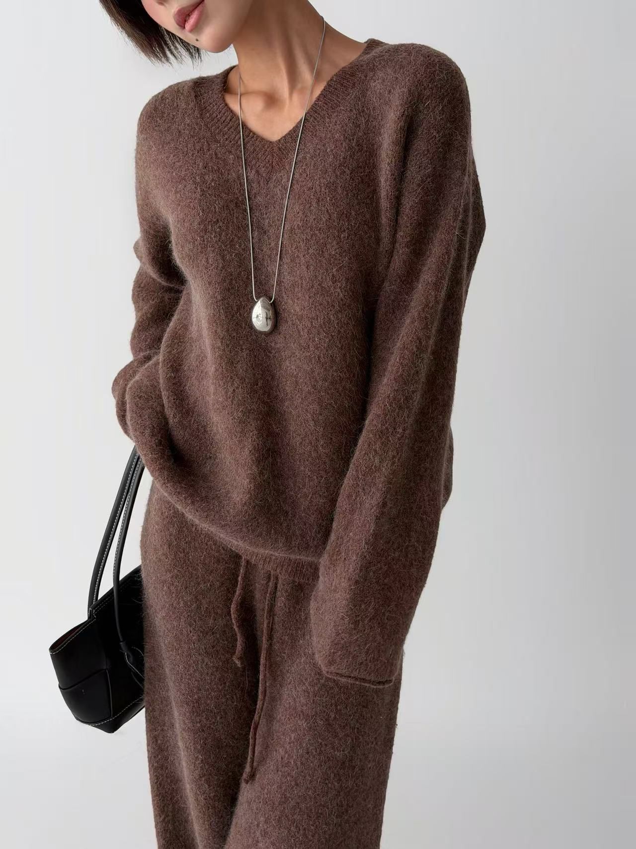 SN063 淨色套頭長袖上衣 Free size